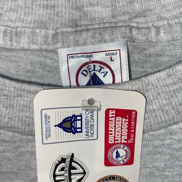 Delta Men's Gray University of Notre Damel Black Bears T-Shirt Size Large NWT - Picture 4 of 8